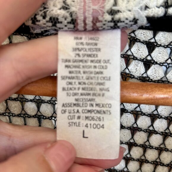 Mauve Brand Black and White Textured Grid Pattern Open Cardigan Womens Size L - Picture 8 of 9